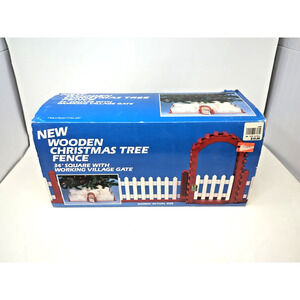Vintage Christmas Tree Wooden Pickett Fence Village Gate 34" Taiwan 1989 in Box